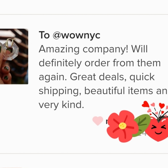 New luxury Gold Hoops Clear Acrylic earrings - Picture 6 of 9